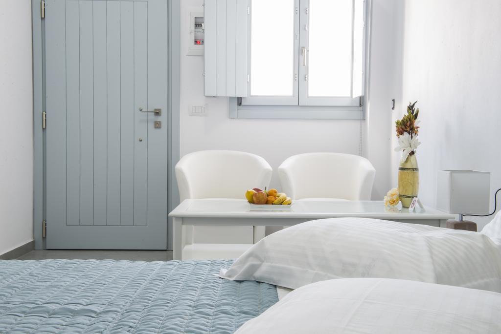 Sea And Sand Villas Монолітос Номер фото