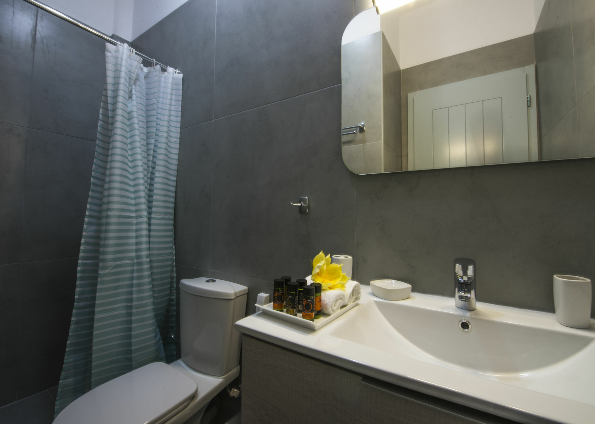 Sea And Sand Villas Монолітос Екстер'єр фото