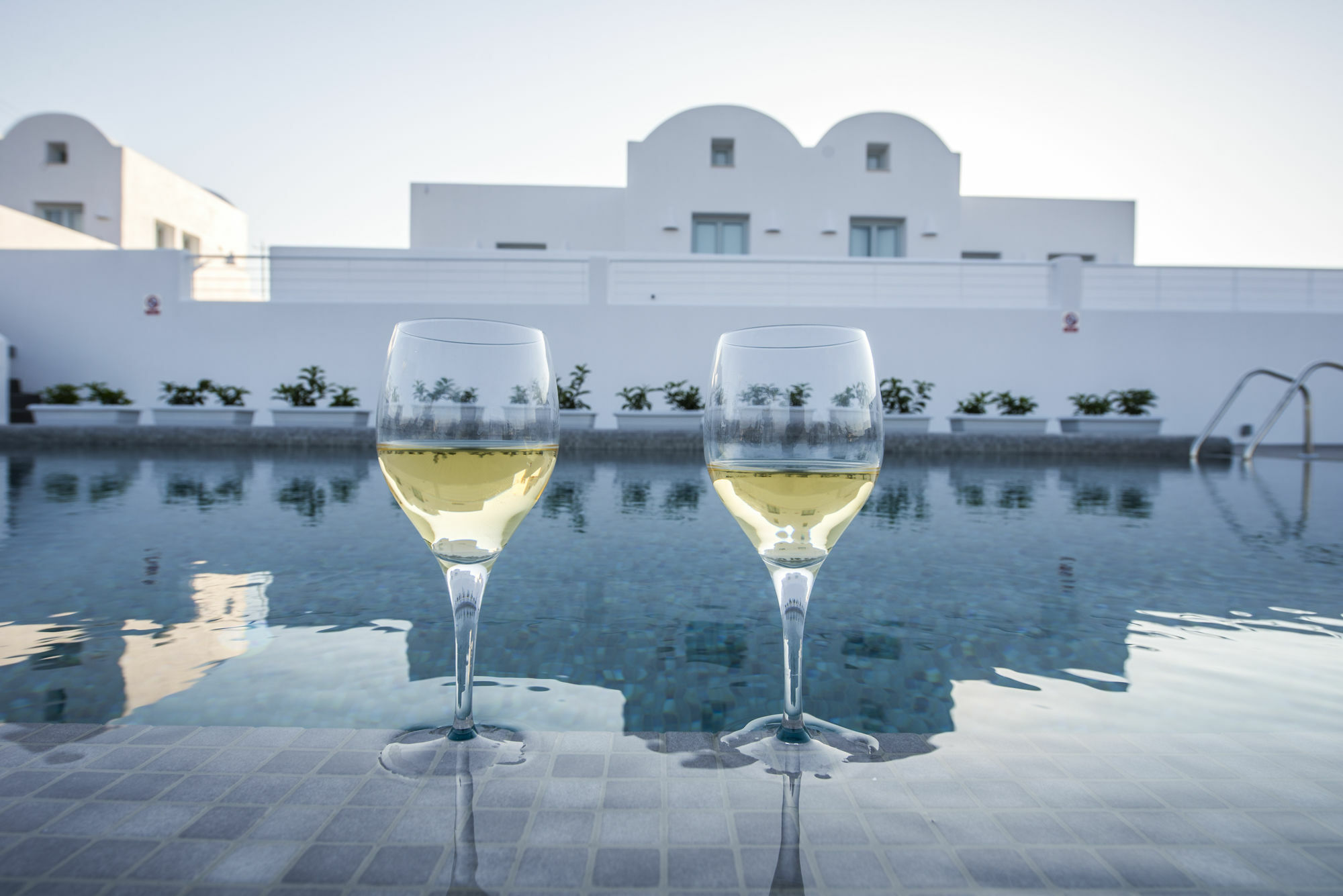 Sea And Sand Villas Монолітос Екстер'єр фото